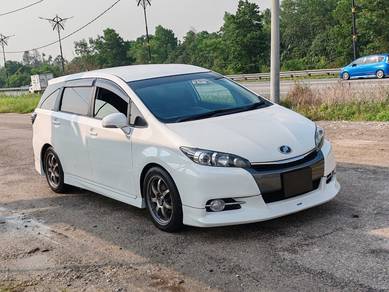 2014 Toyota Wish S