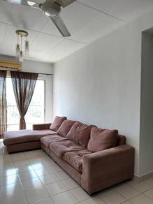Condominium For Rent in Casa Puteri