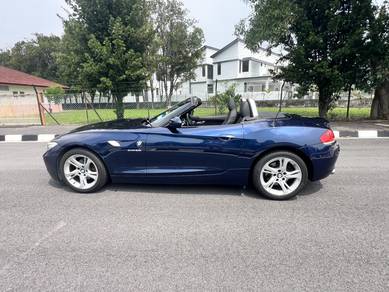 BMW Z4 sDrive23i (CBU) in Tanjung Bungah, PNG