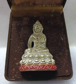 Selling Luang Pu Tim's Phra Kring Chinabanchorn am