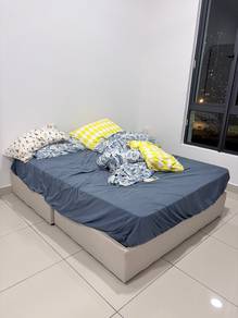 queen size mattress & frame