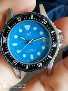 Vintage Q and Q diver watch japan