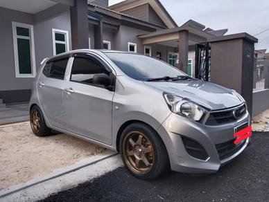 Perodua Axia E in Pasir Mas, KTN