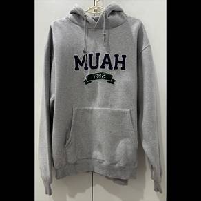 Pre-loved Original Muah Muah Hoodie L/XL Size