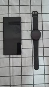 Samsung Galaxy S22 Ultra + Galaxy Watch4 44mm