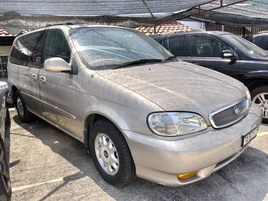 2000 Kia Carnival