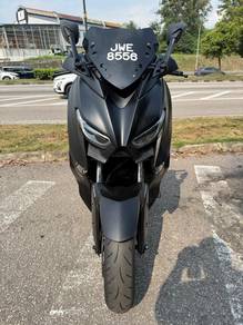 Yamaha XMAX