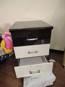 Wooden Bedside Drawer-PRELOVED ITEM