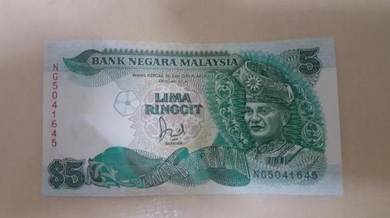Note lima ringgit