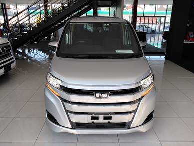 Toyota Noah X in Taman Tun Dr Ismail, KUL