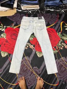 seluar jeans levi signature saiz 33