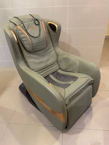 [Second Hand] Gintell DeVano X Massage Chair Olive