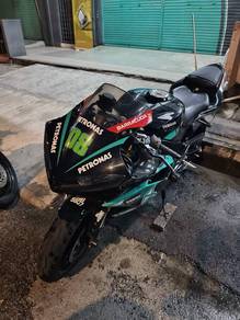Yamaha YZF-R1