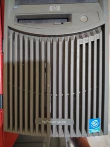 HP Proliant (Server) ML330