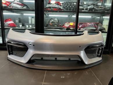 Porsche cayman 718 GT4 bodykit