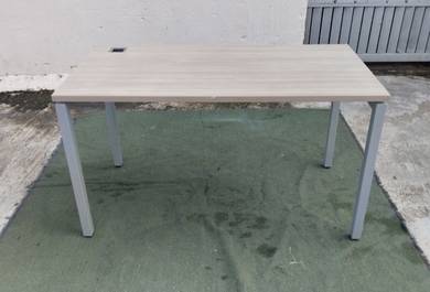 YD76A1 Meja Tulis Length 1.3m Office Writing Table