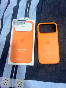 iphone 17 promax silicone case with magsafe orange