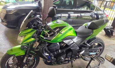 Kawasaki Z750