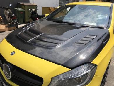 Mercedes Benz W176 Varis Carbon Fiber Bonnet