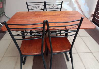 Dinning Table Set