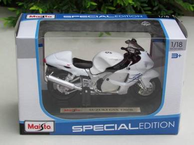 Maisto 1-18 Suzuki GSX 1300R Hayabusa Sport Bike