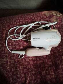 PHILIPS Pengering Rambut Dryer