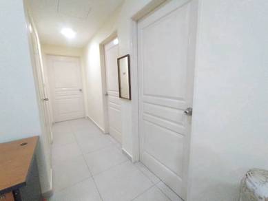 Condominium For Rent in Alam Damai Condominium