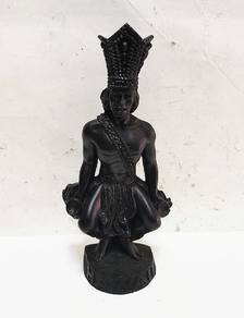 1974  A HIP Original HAWAIIAN TIKI Statue  Made in