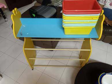 Toys rack & toys