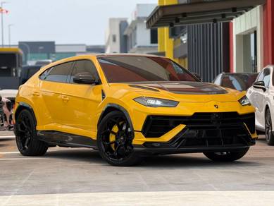 2023 Lamborghini Urus PERFORMANTE