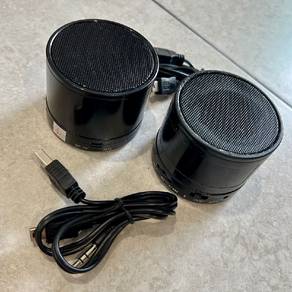 Bundle Bluetooth speaker- 2 units