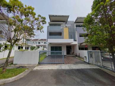 3-storey Terraced House For Sale in Kajang,SGR