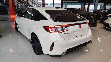 Honda Civic Type R TYPE R in Taman TTDI Jaya, SGR