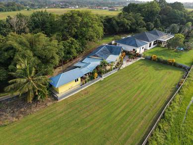 Bungalow House For Sale in Langkawi,KDH