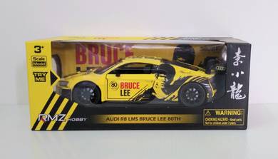 Audi 8 LMS Bruce Lee 80th Anniversary Toy Car