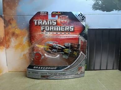 Transformers Universe Scout Brakedown