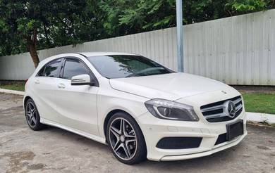 Mercedes Benz A180 180 in Dengkil, SGR