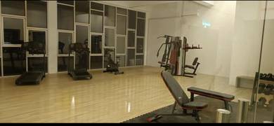 Room in Puchong, SGR