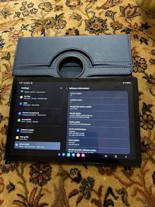 Samsung tab A8 4/64 condition like new with case