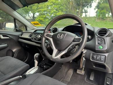 Honda Insight (HYBRID) in Kepong, KUL