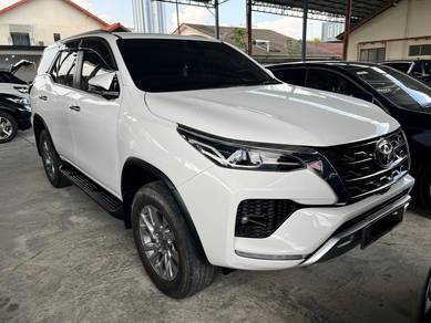 Toyota Fortuner SRZ in Seri Kembangan, SGR