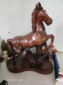 Solid Fung Shui Horse Sculpture