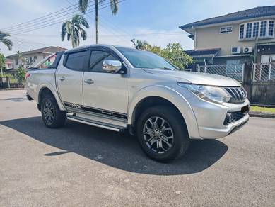 Mitsubishi Triton VGT A/T GL in Kuching, SWK
