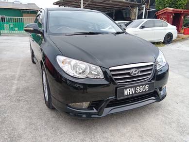 Hyundai Elantra in Old Klang Road, KUL