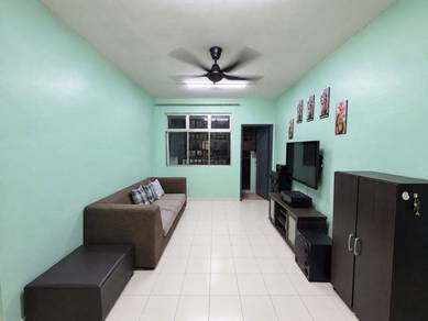 Apartment For Sale in Villa Krystal @ Bandar Selesa Jaya