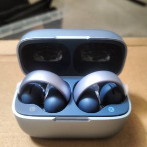 Soundcore by Anker AeroClip Open-Ear Earbuds Hi-Re