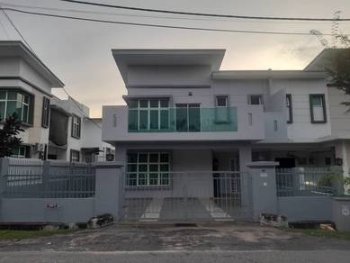 Semi-Detached House For Sale in Durian Tunggal,MLK