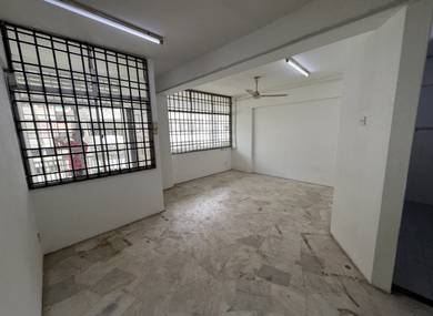 Flat For Rent in Taman Terubong Indah (Majestic Heights)