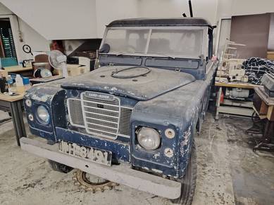 Land Rover Defender 109 in Rawang, SGR