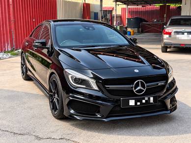Mercedes Benz CLA45 45 AMG (CBU) in Kajang, SGR